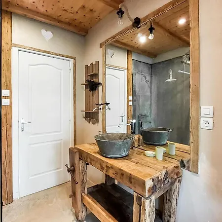 Awesome In Holiday home Granges-Aumontzey